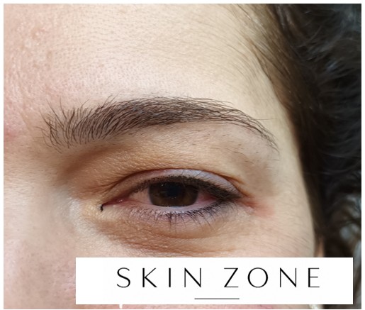 Ημιμόνιμο eyeliner — λεπτομέρεια